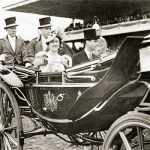 Elizabeth and King George VI attending Kingsplate