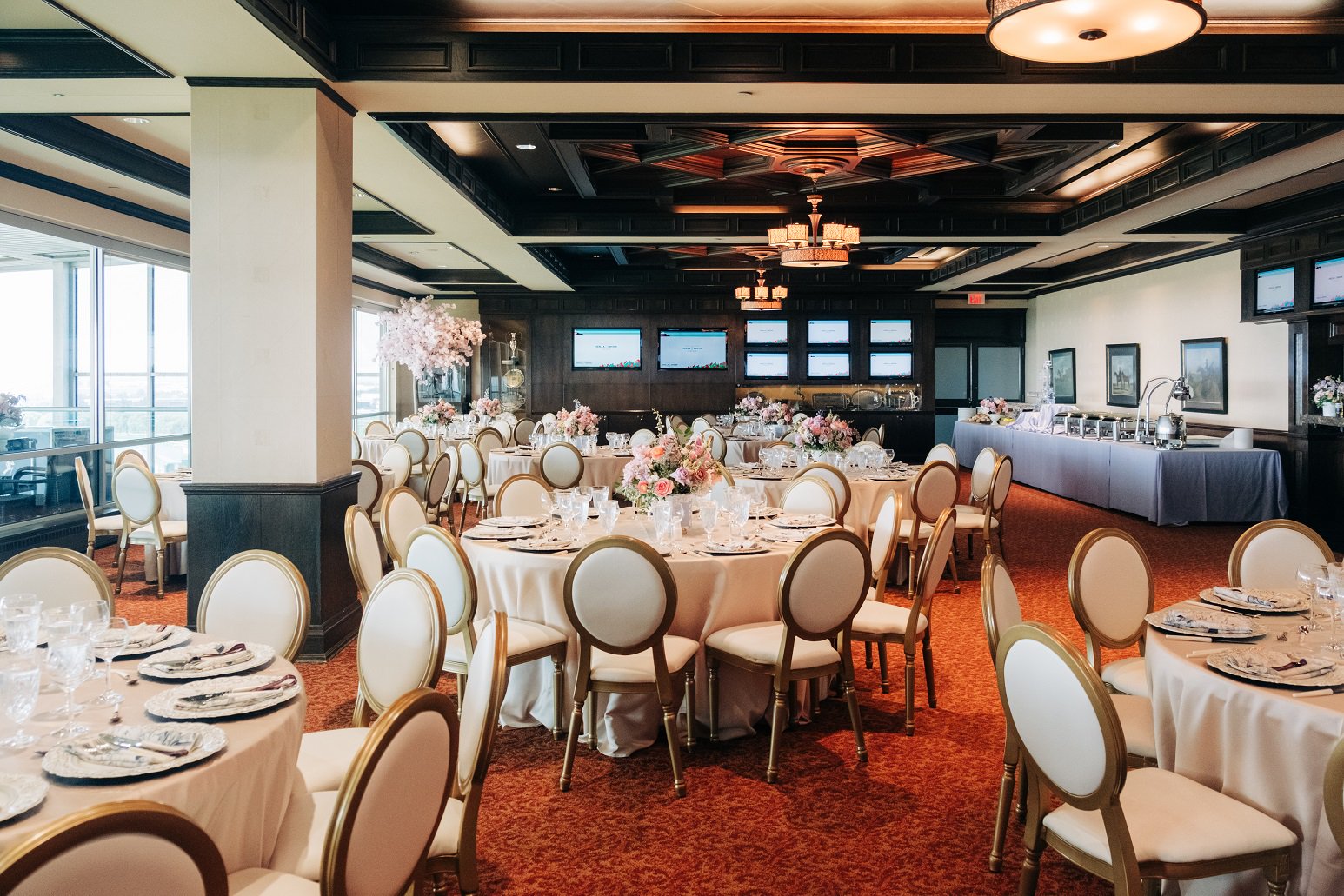 King's Plate at Woodbine Racetrack Private Group Booking Experience