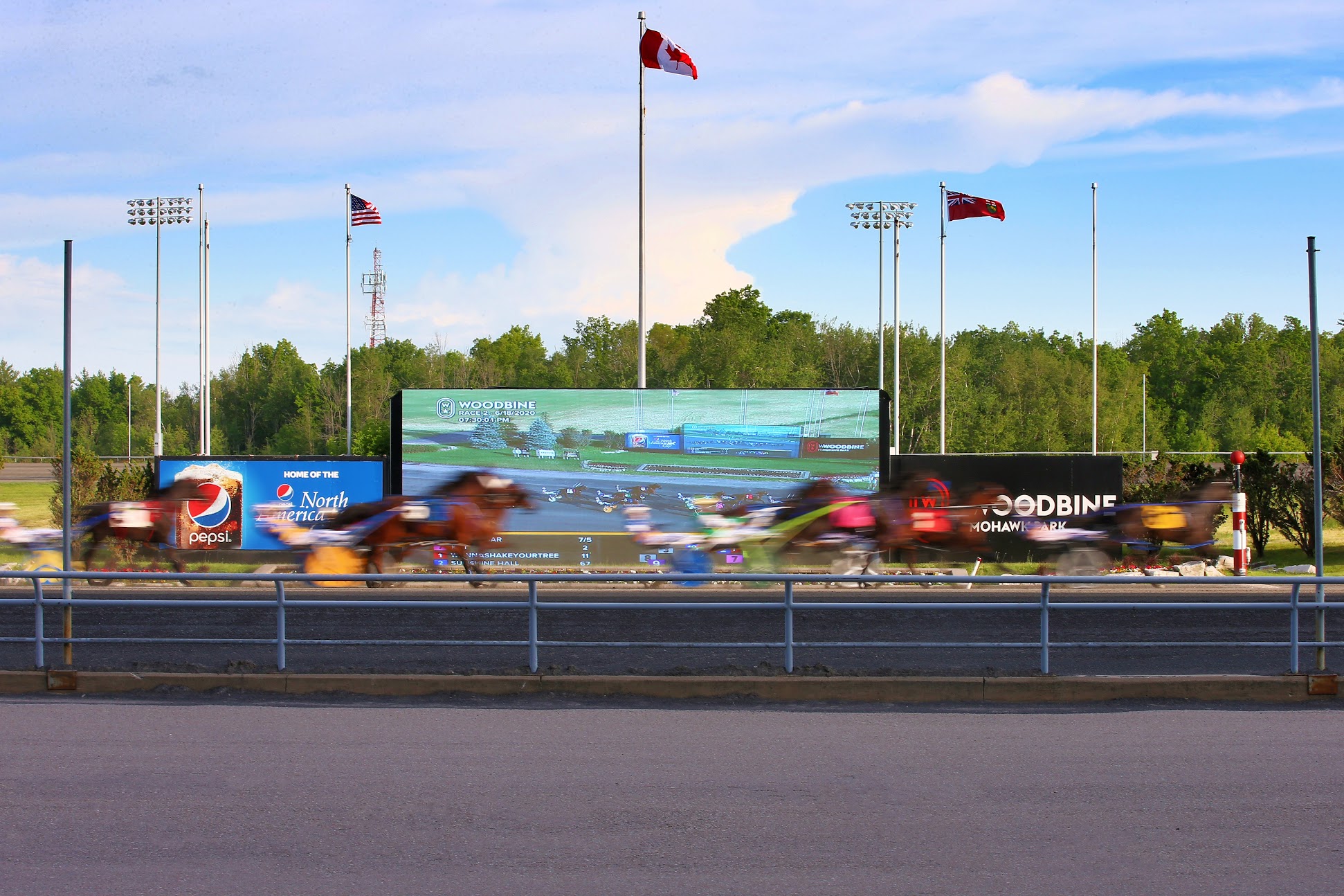 Woodbine Mohawk Park Adds Sunday Racing In April - Woodbine Mohawk Park