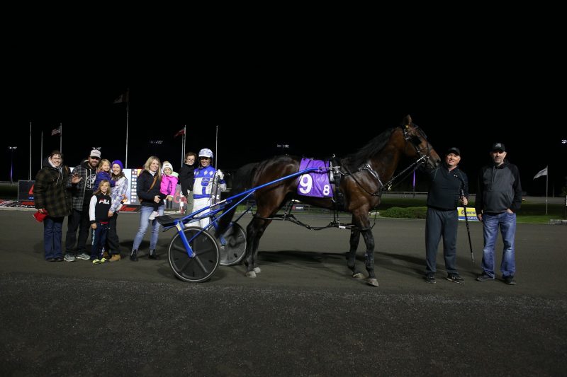 The connections of Redwood Hanover gathered in the Winner's Circle on May 20, 2023 (New Image Media)