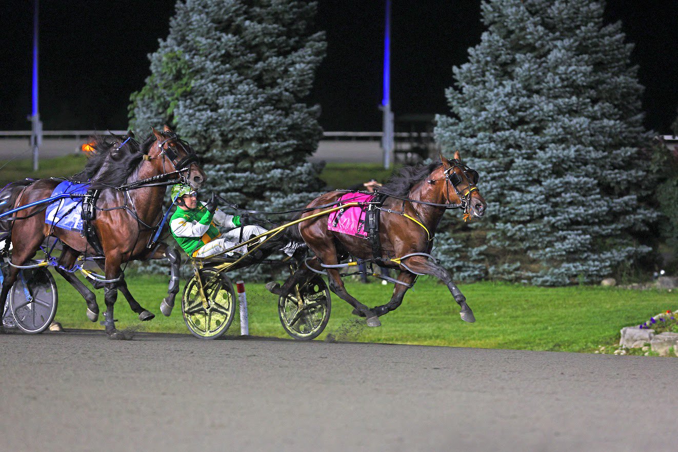 Captains Quarters and Driver Jody Jamieson winning the Metro Pace Final on September 23, 2023 at Woodbine Mohawk Park (New Image Media)