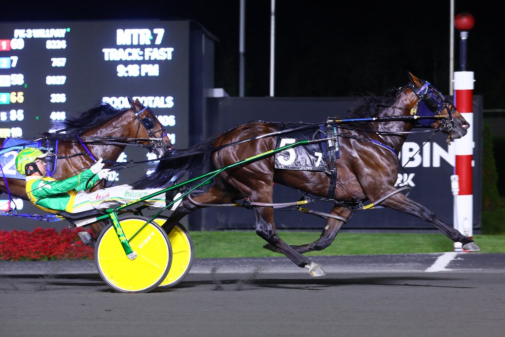 Fallout and driver Tim Tetrick winning the Metro Pace final on September 21, 2024 at Woodbine Mohawk Park (New Image Media)