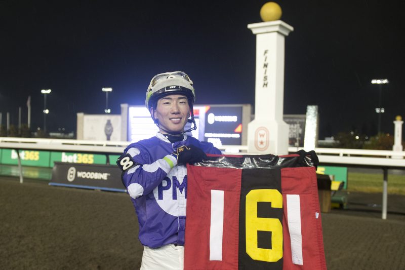Jockey Kazushi Kimura captures the Jockey title with 161 wins for 2023 at Woodbine (Michael Burns Photo)